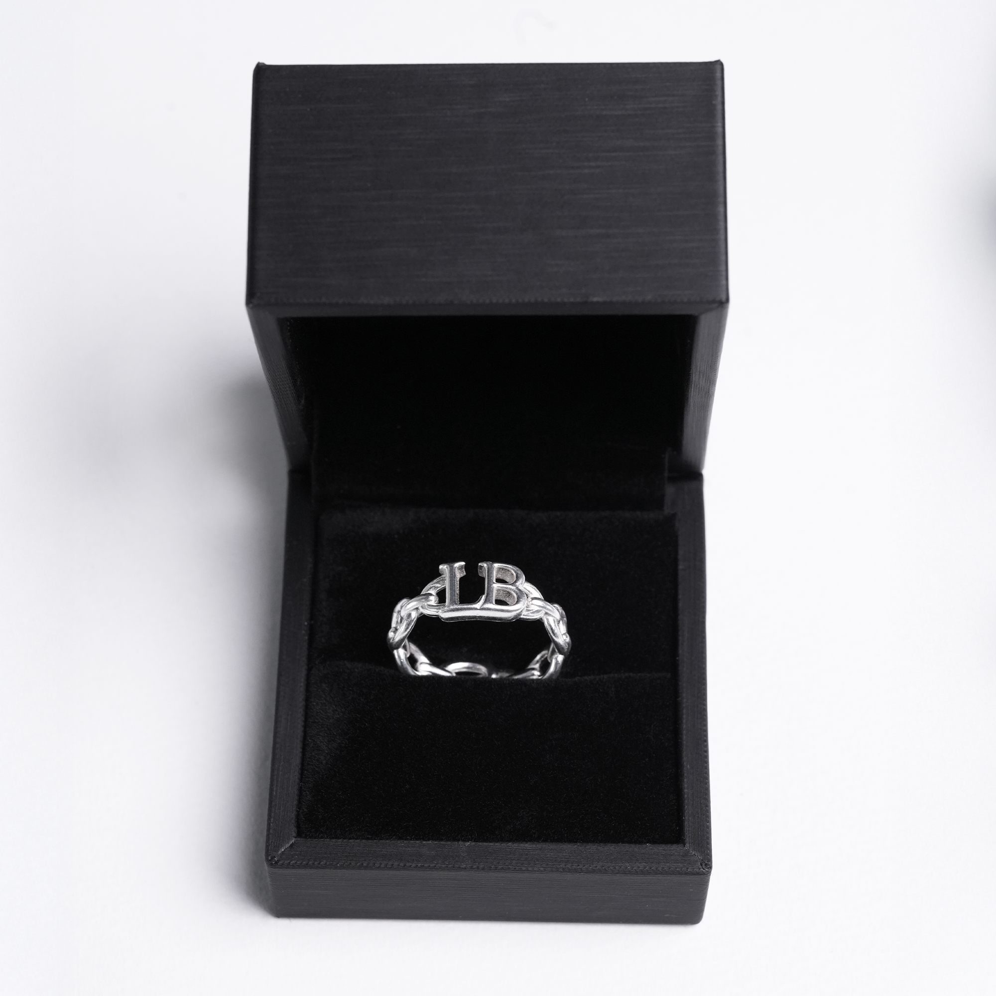 ADJUSTABLE CHAIN RING