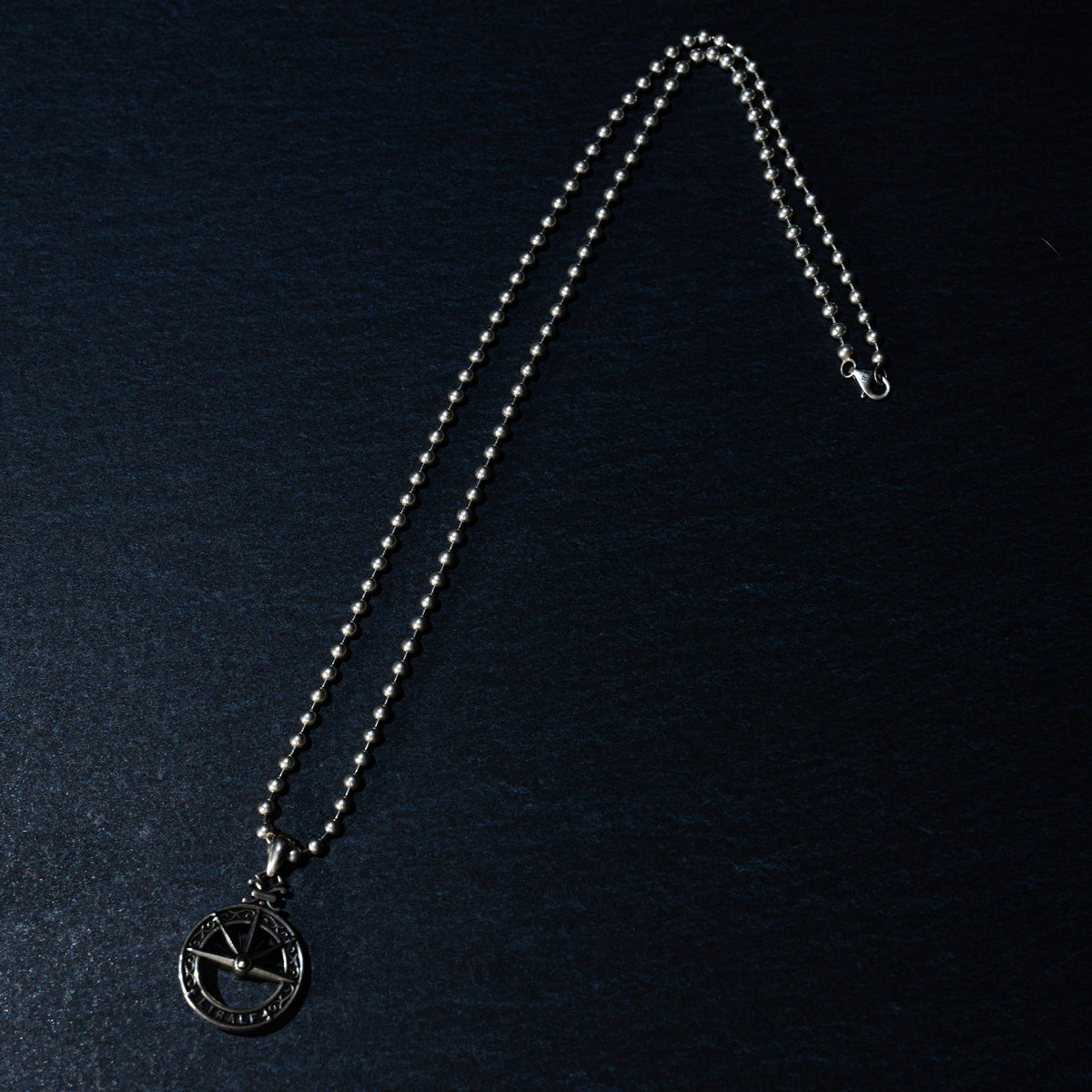 LIBALF SILVER NECKLACE - SOLID CROWN